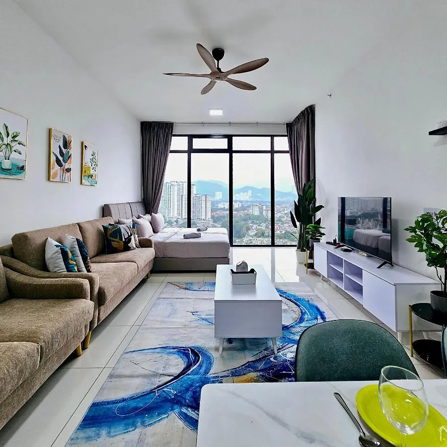 Beacon Executive Suite By Staycation Homestay 乔治敦 公寓