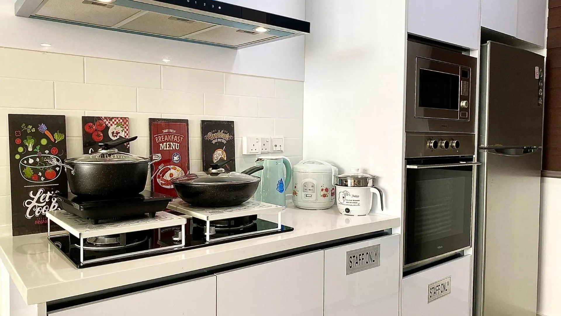 Apartment Beacon Executive Suite By Staycation Homestay George Town