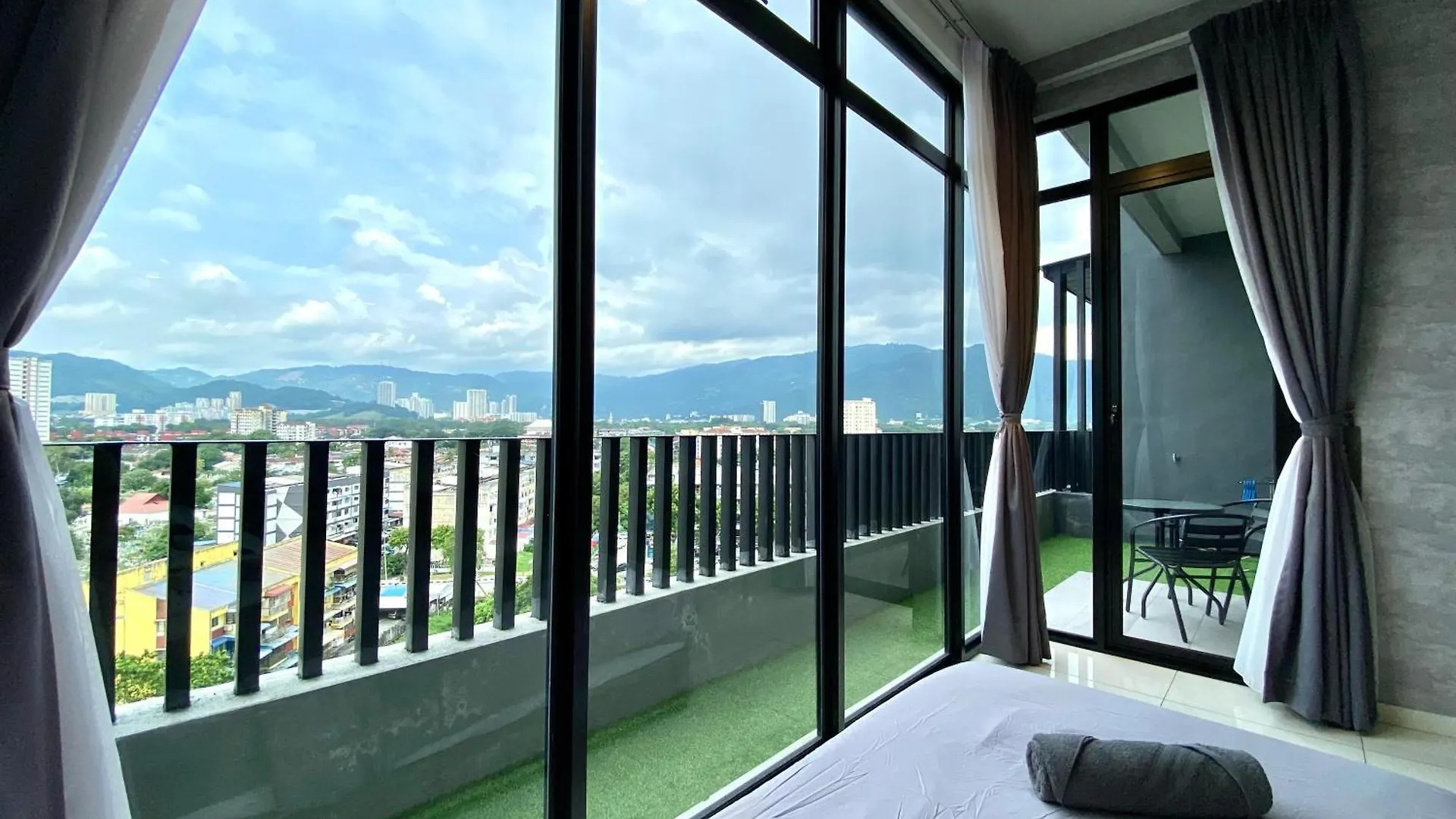 Beacon Executive Suite By Staycation Homestay George Town 0*,  Malaysia