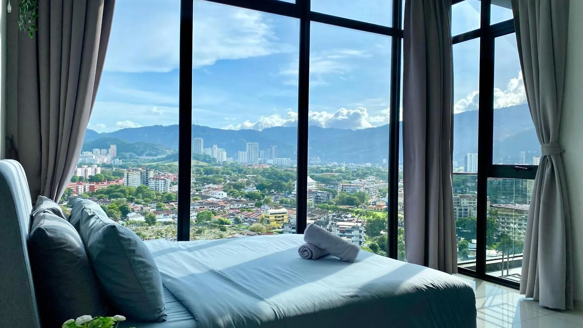 Beacon Executive Suite By Staycation Homestay George Town Appartement