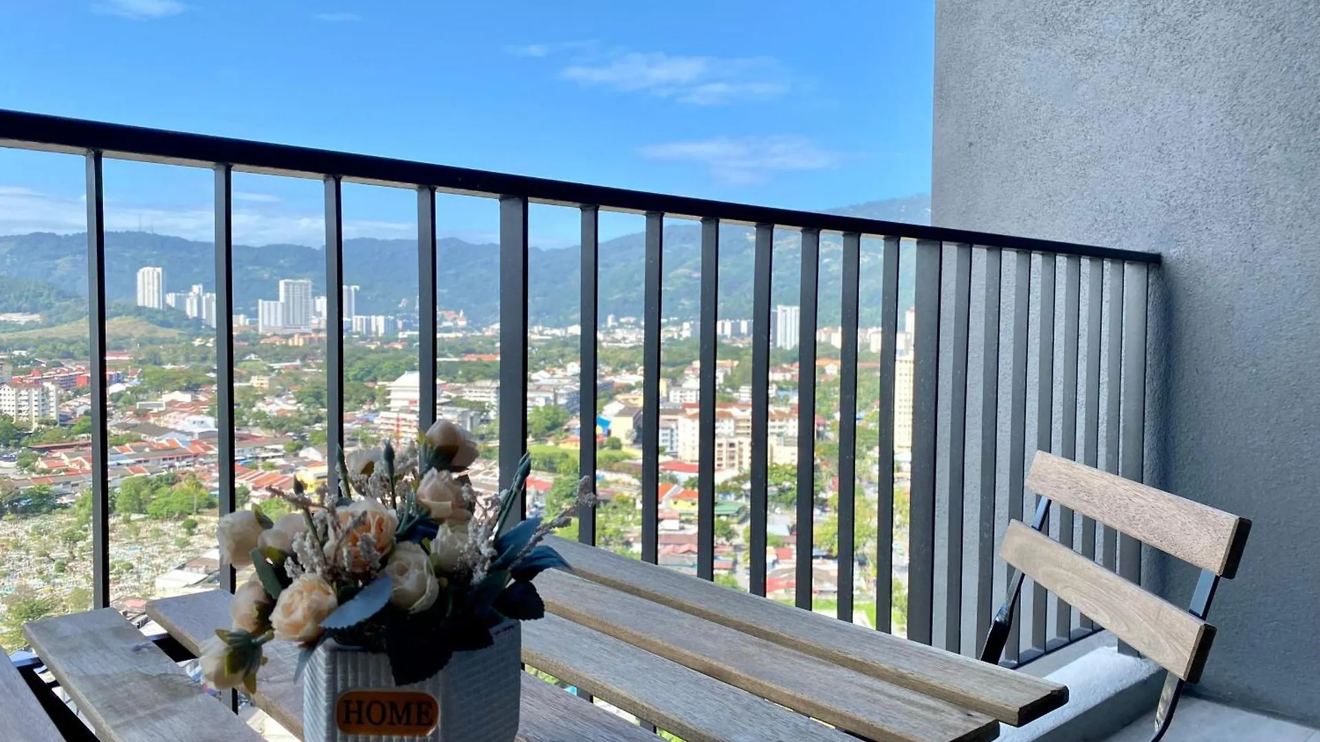 Apartment Beacon Executive Suite By Staycation Homestay George Town Malaysia