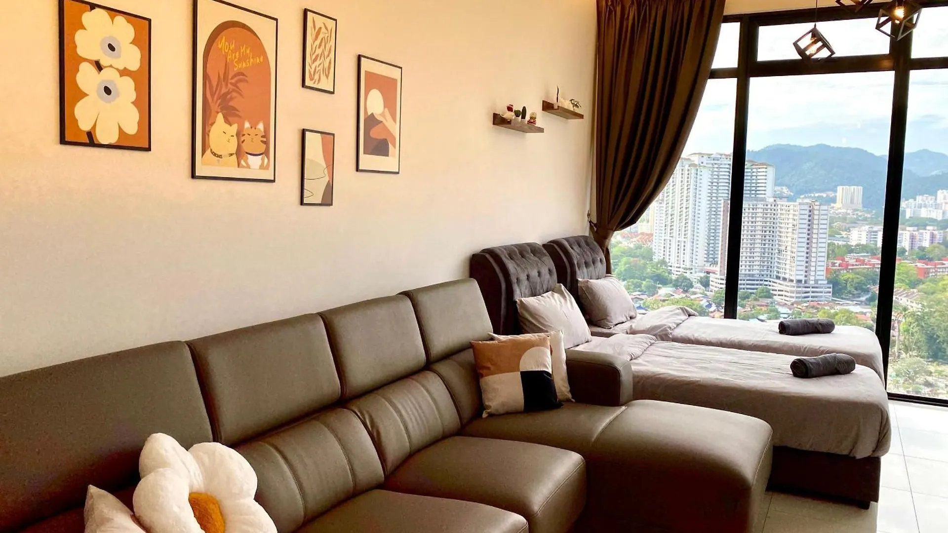 Apartment Beacon Executive Suite By Staycation Homestay George Town